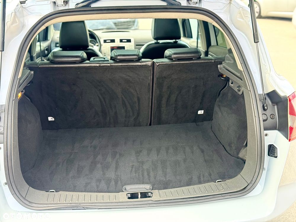 Ford Kuga 2.0 TDCi Titanium - 32