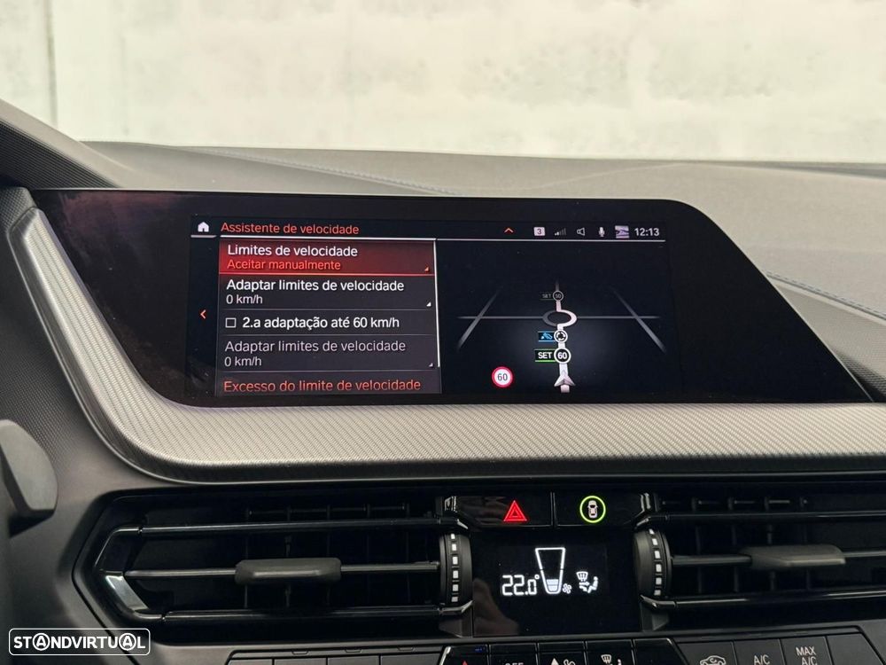 BMW 116 d Pack Desportivo M - 29