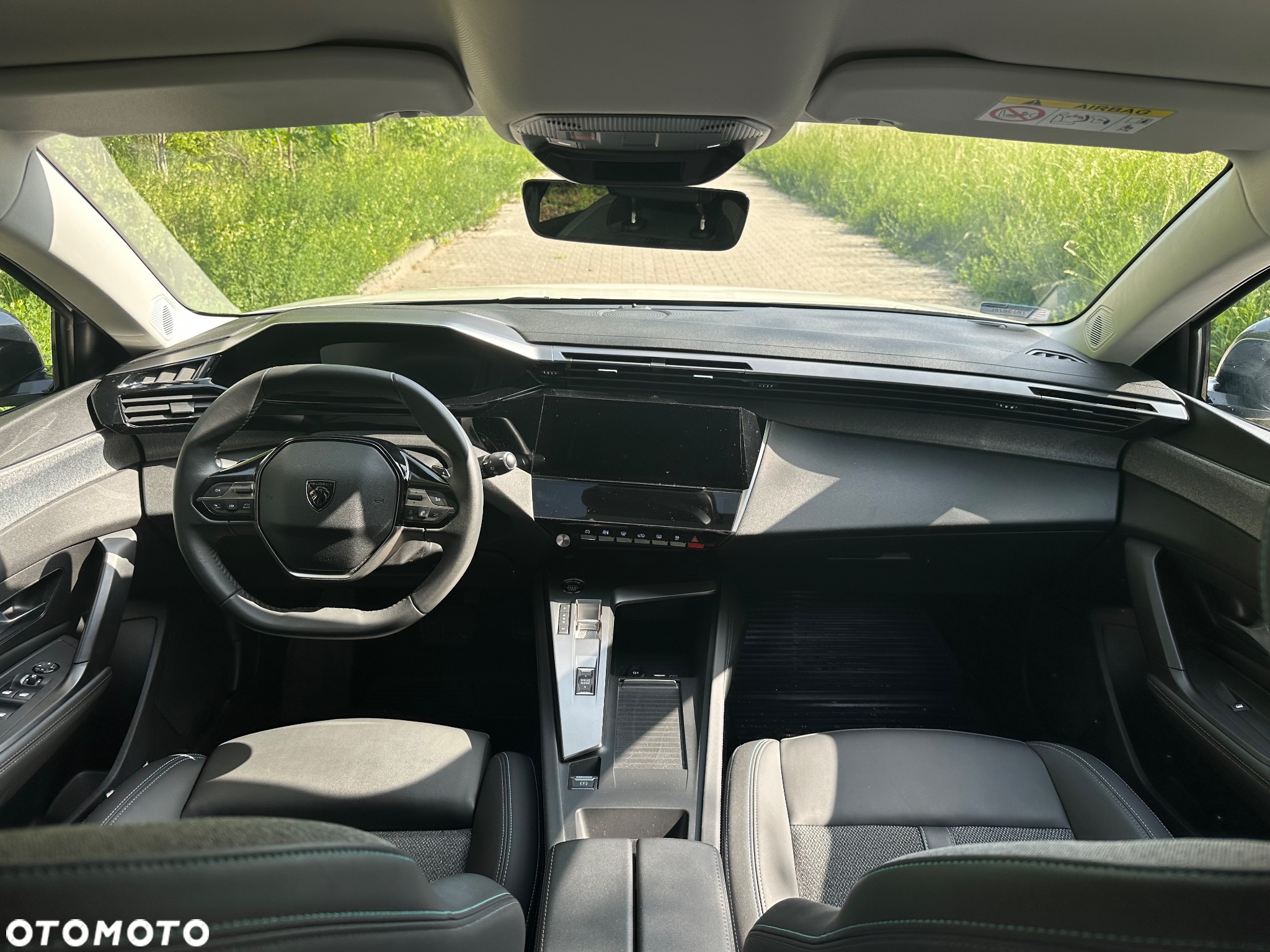Peugeot 308 1.2 PureTech Allure Pack S&S EAT8 - 9