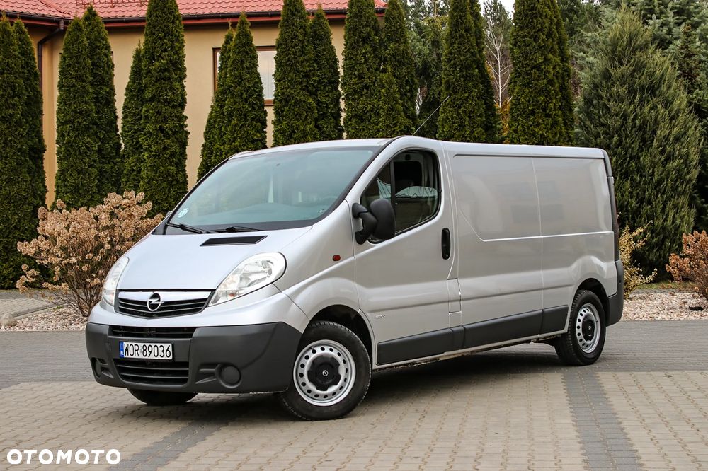 Opel Vivaro - 2