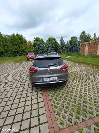 Renault Clio - 2