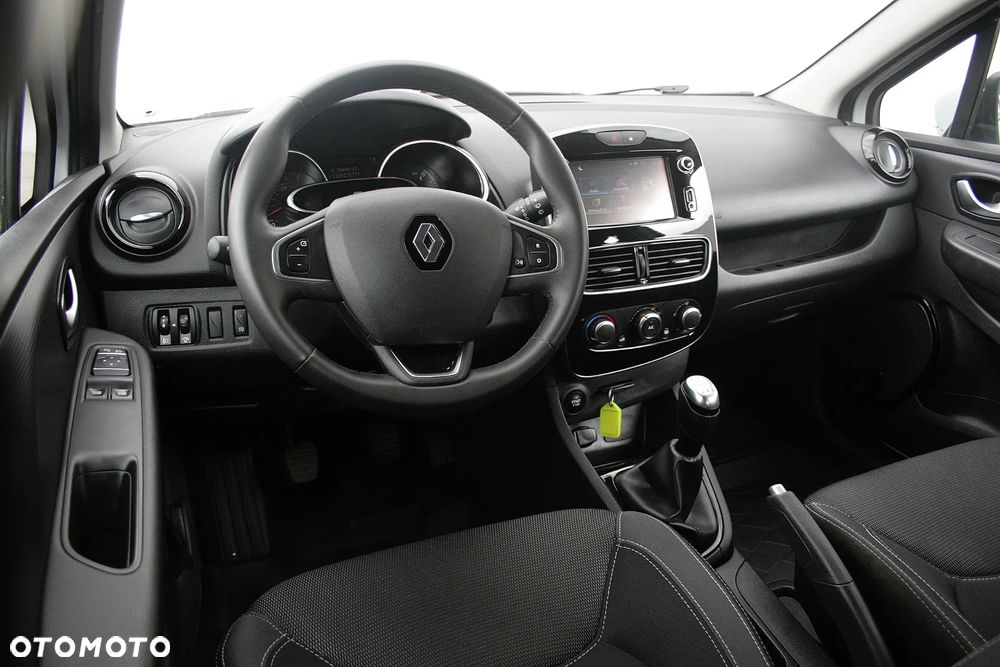 Renault Clio - 13