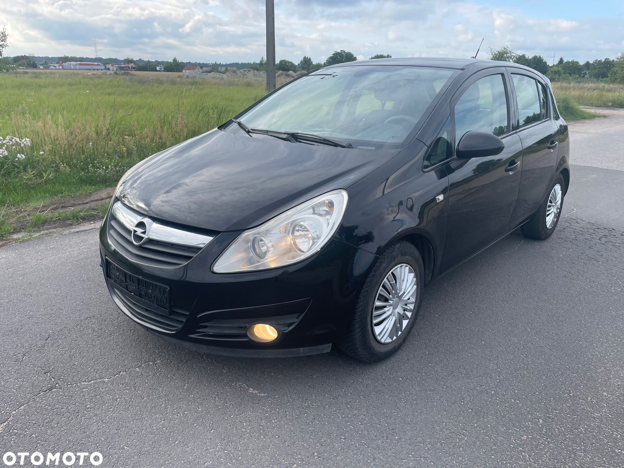 Opel Corsa 1.2 16V - 1