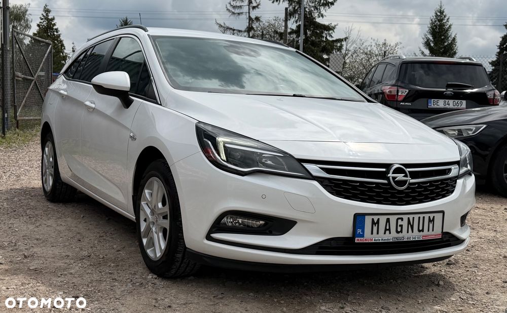 Opel Astra 1.4 Turbo Start/Stop Business - 2