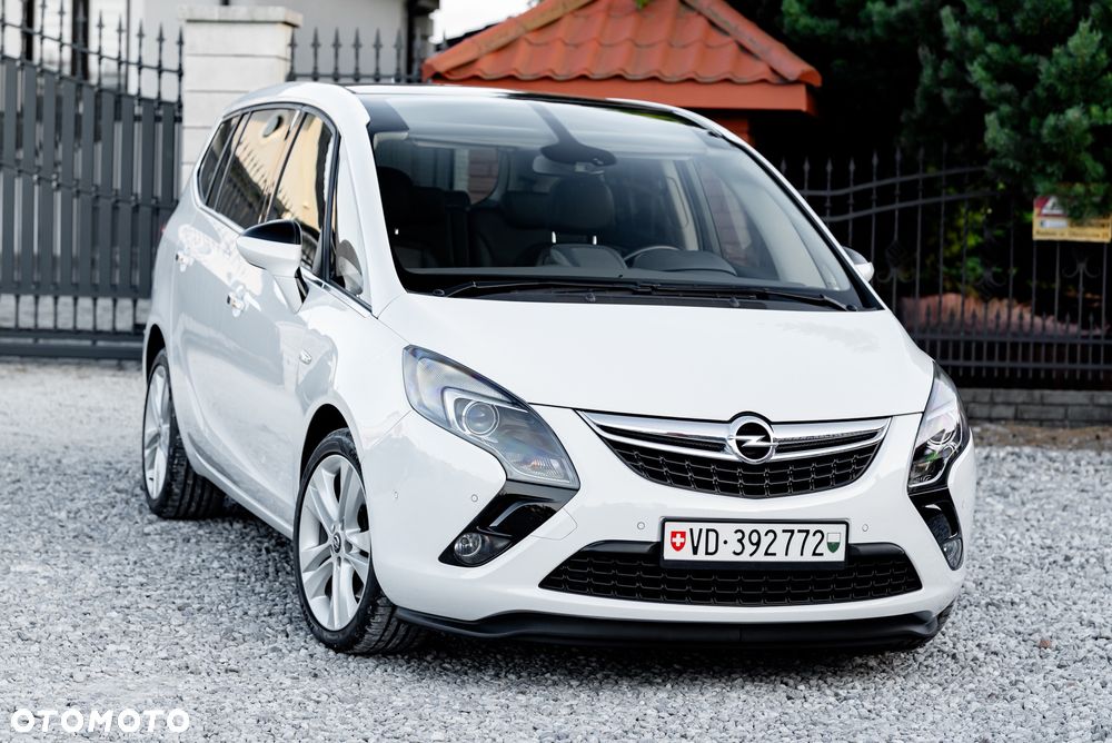 Opel Zafira Tourer 1.6 SIDI Turbo Sport - 1