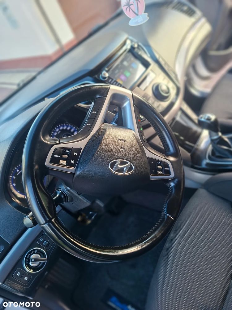 Hyundai i40 - 25