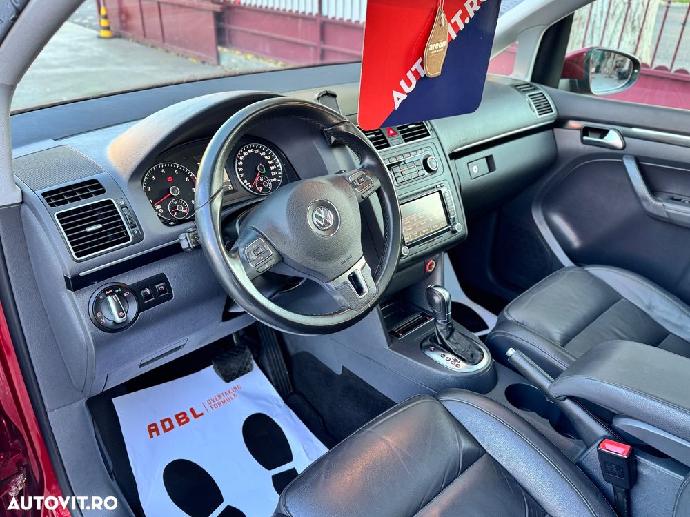 Volkswagen Touran 1.4 TSI DSG Highline - 12