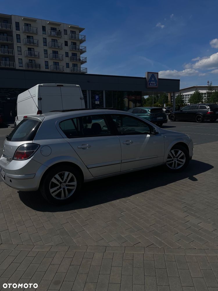 Opel Astra 1.7 CDTI DPF Catch me now - 4