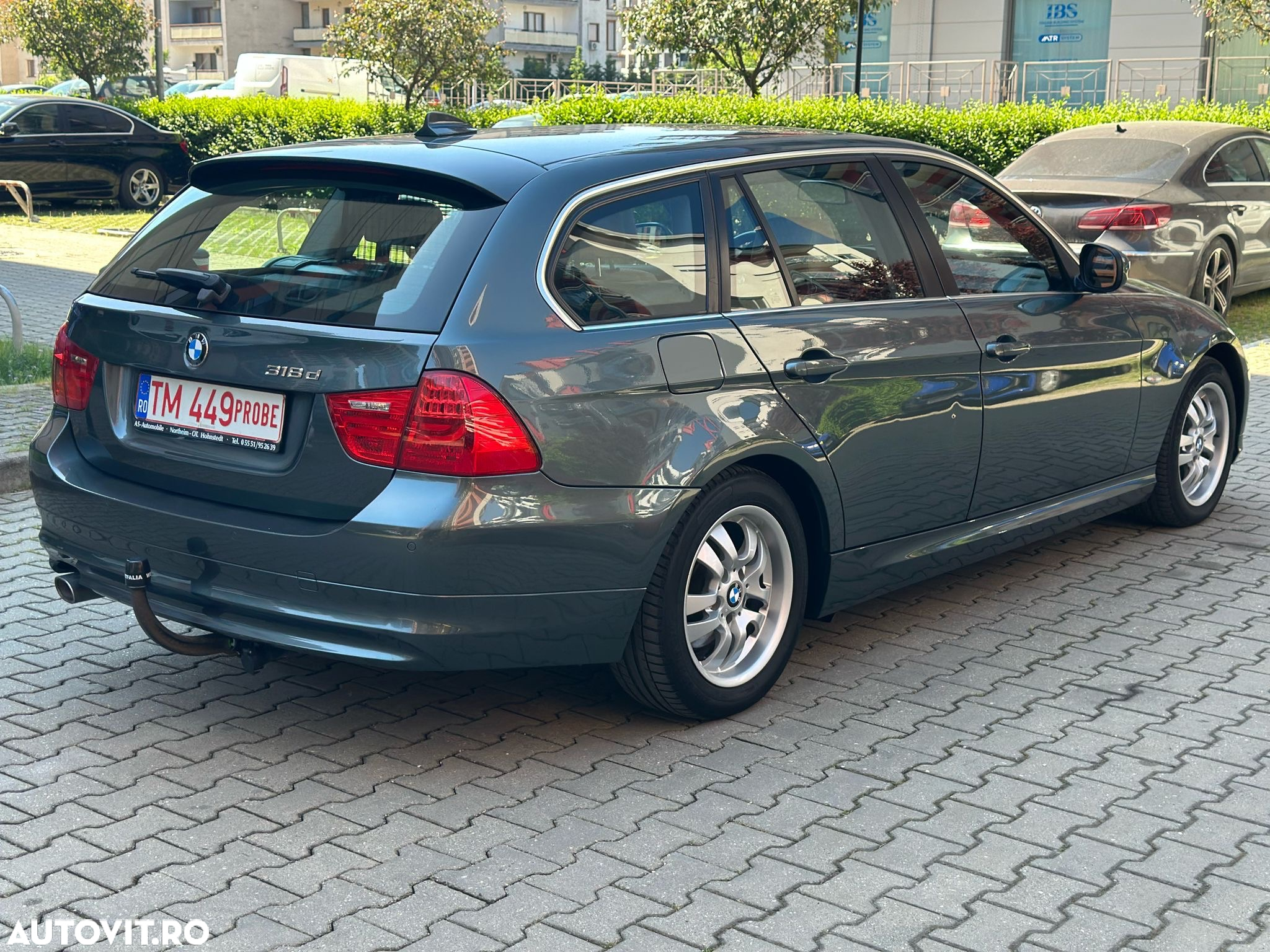 BMW Seria 3 318d DPF Touring - 3
