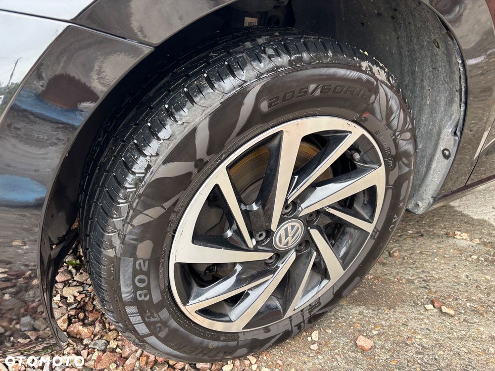 Volkswagen Touran 1.6 TDI SCR DSG Join - 35