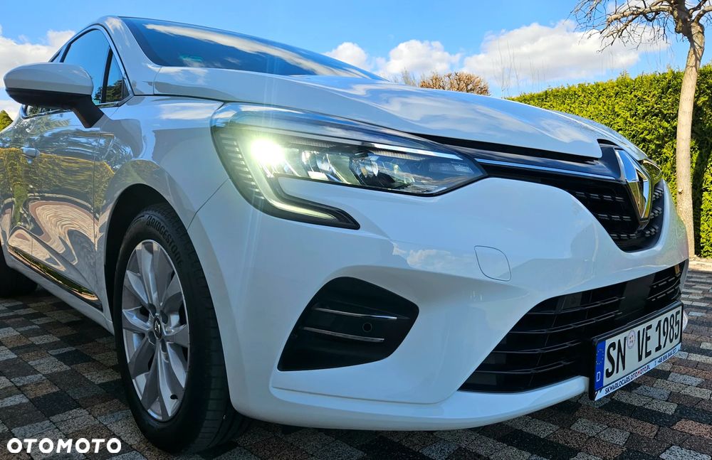 Renault Clio TCe 100 INTENS - 17