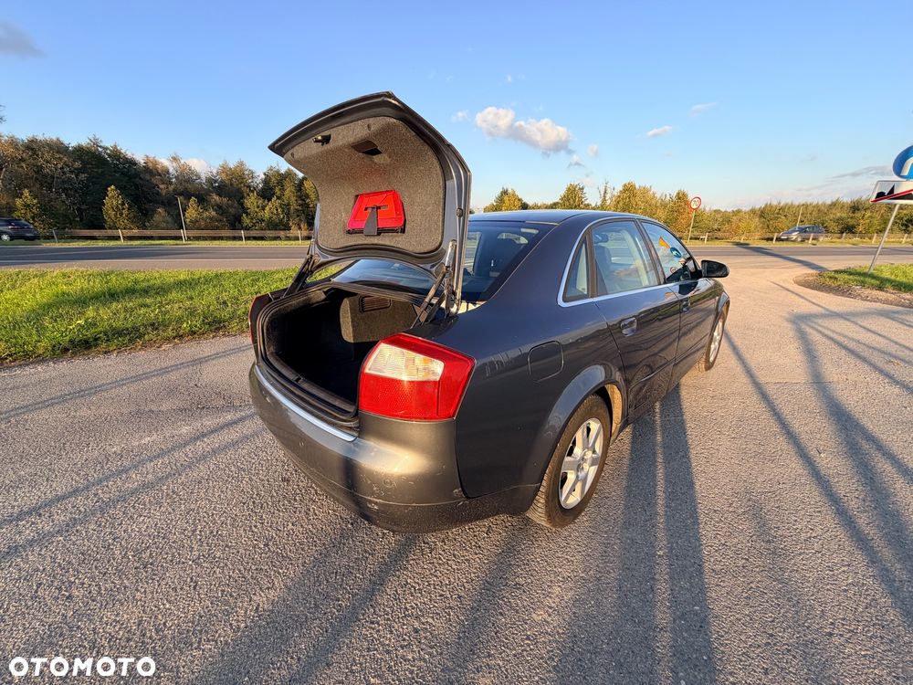 Audi A4 - 16