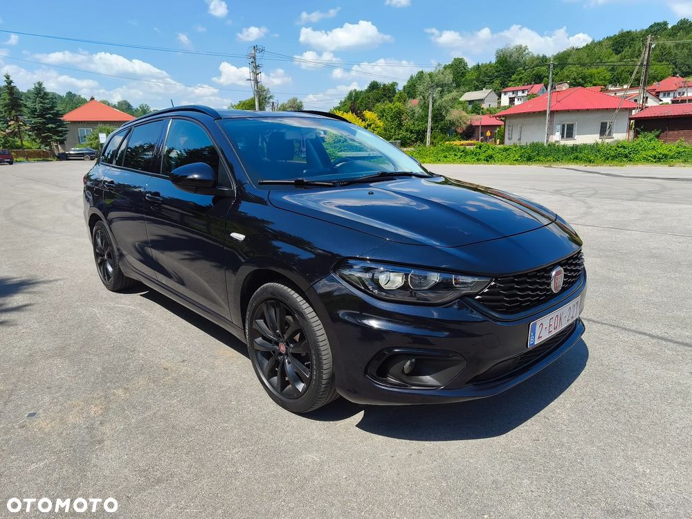 Fiat Tipo 1.4 T-Jet S-Design - 1