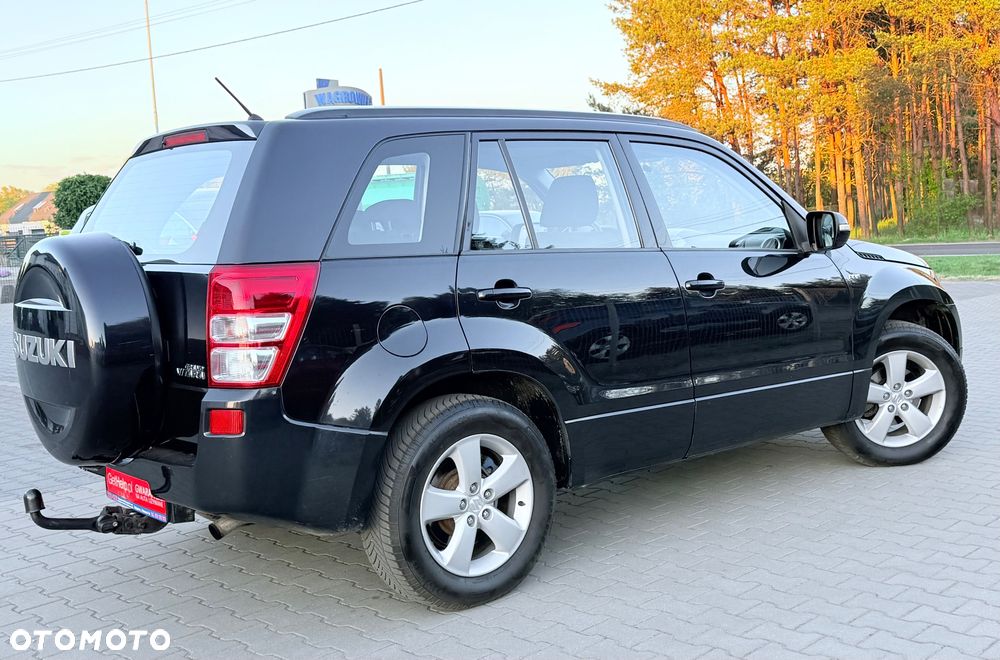 Suzuki Grand Vitara 1.9 DDiS Club DPF Family - 30