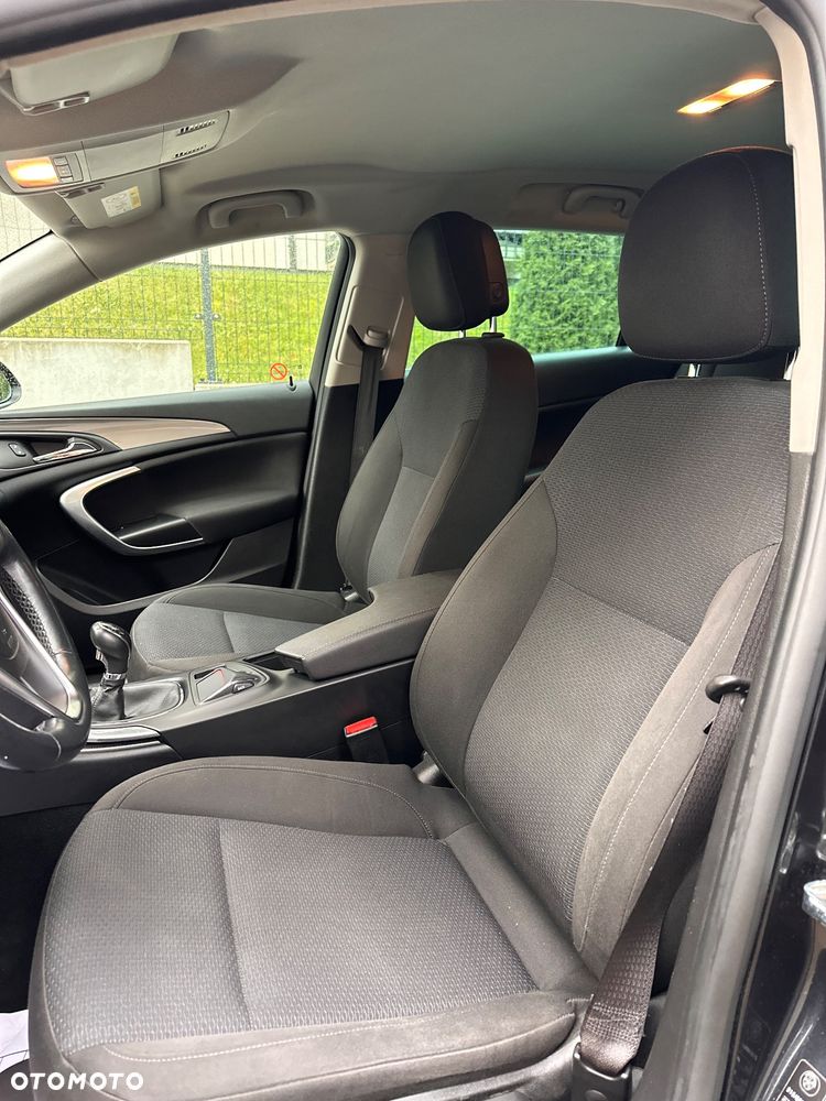Opel Insignia - 10