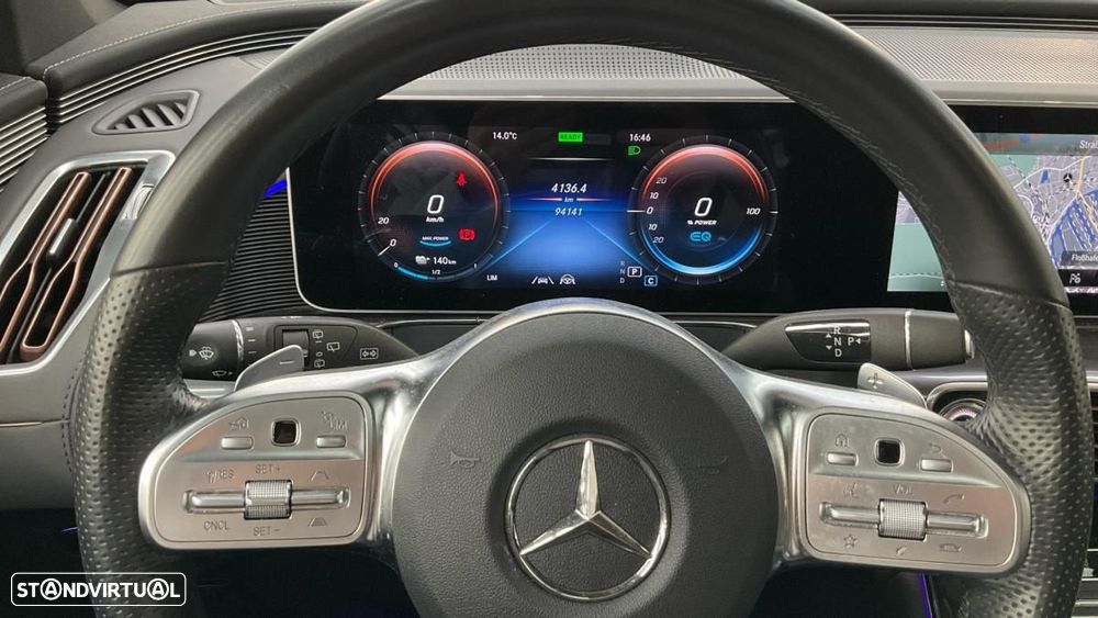 Mercedes-Benz EQC - 8