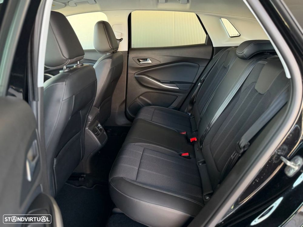 Opel Grandland 1.5 CDTI GS AT - 31