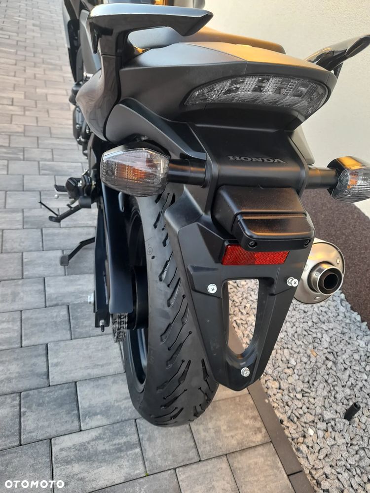 Honda CBF - 38