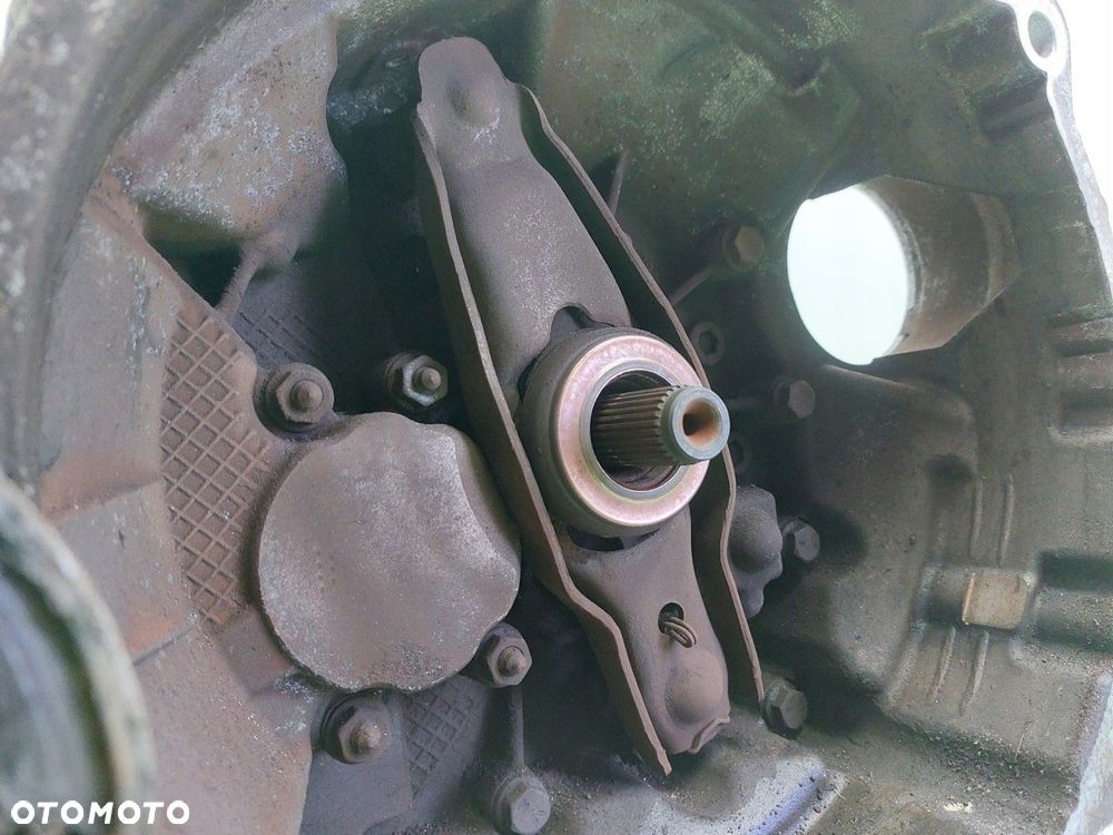 Skrzynia biegów Manualna Skoda Roomster 2006-2015 1,6 TDI KFK - 6