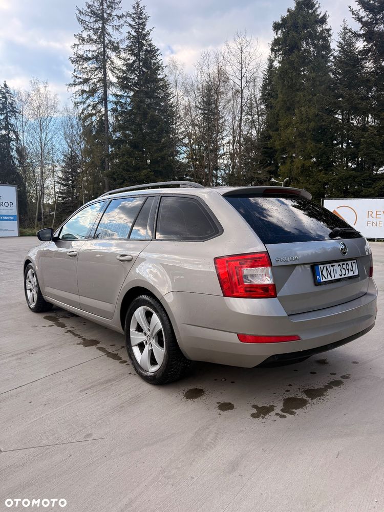 Skoda Octavia 2.0 TDI Drive - 9
