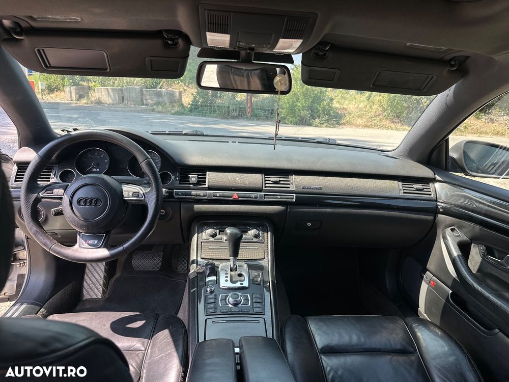 Audi S8 5.2 FSI quattro - 9