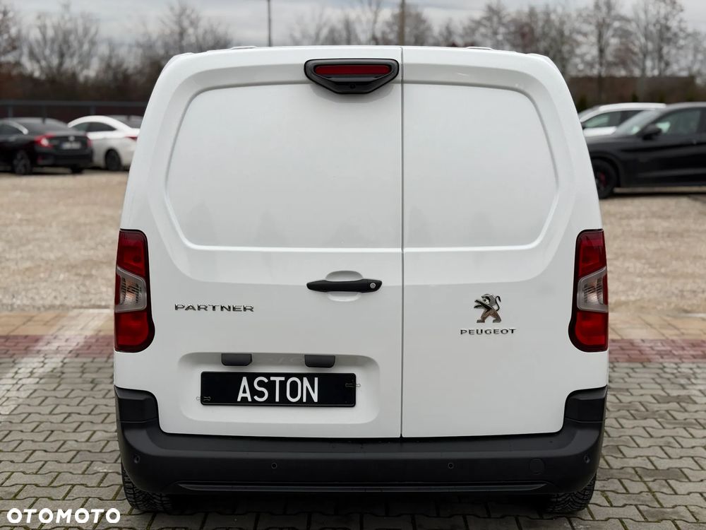 Peugeot Partner - 9
