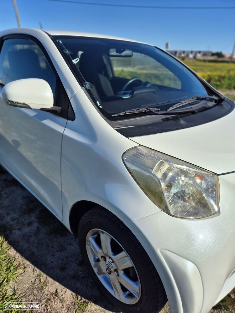 Toyota iQ 1.0 VVT-i - 6