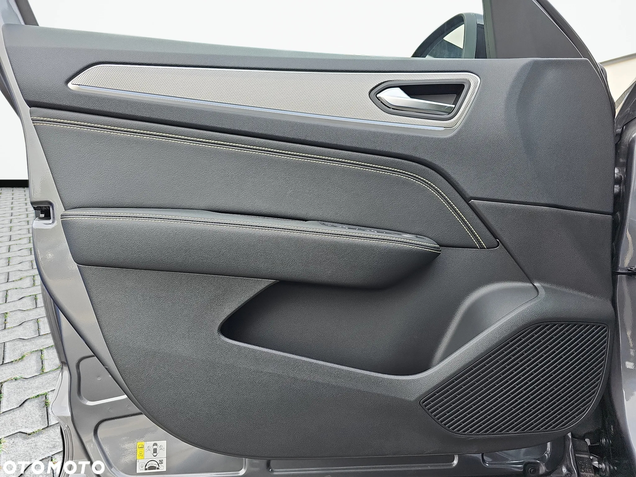 Renault Arkana 1.6 E-TECH Techno MMT - 13