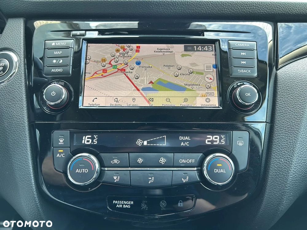 Nissan Qashqai 1.3 DIG-T N-Connecta EU6d - 30