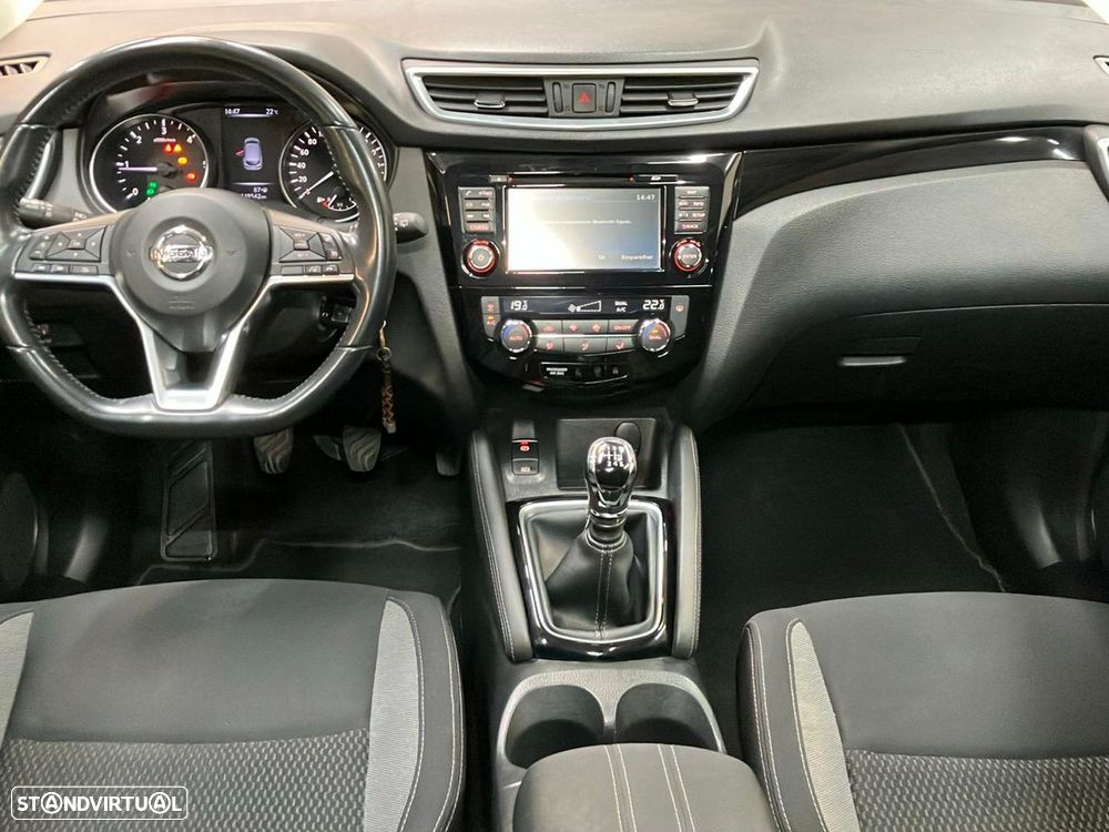 Nissan Qashqai - 11