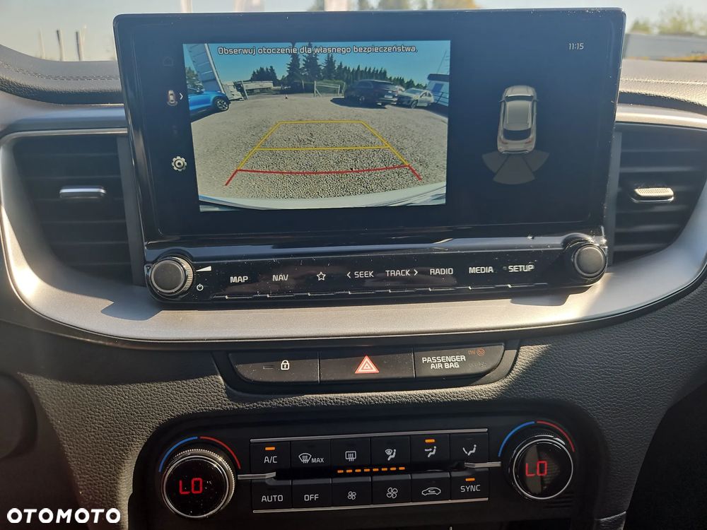 Kia XCeed 1.6 T-GDI M DCT - 12