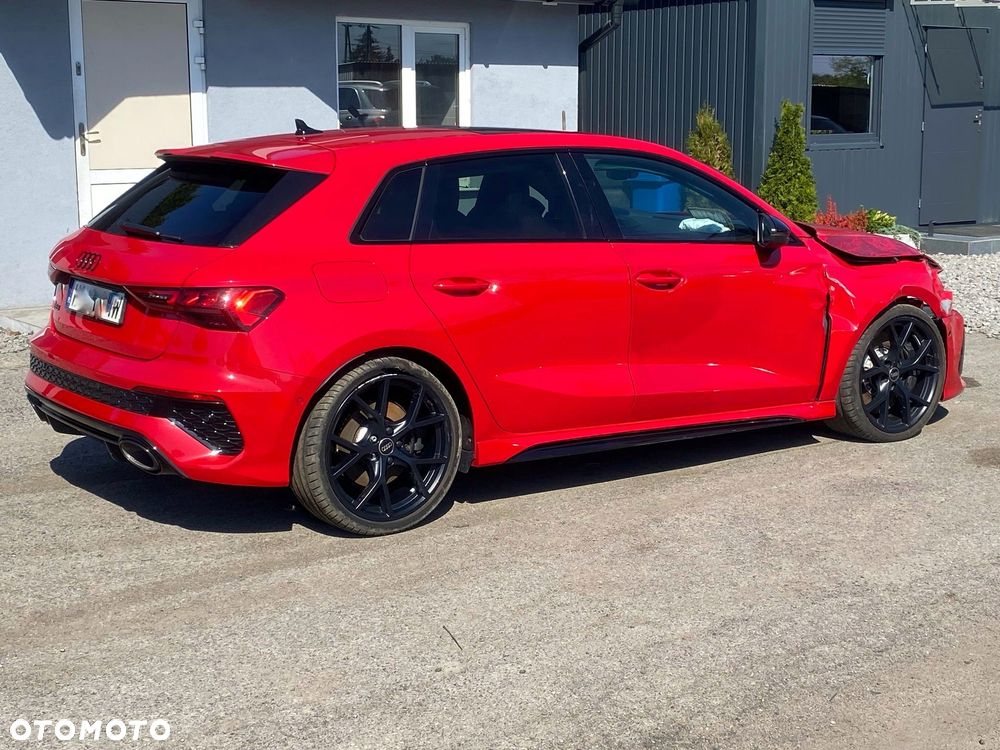 Audi RS3 Sportback - 1