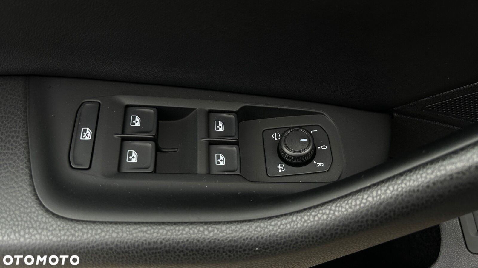 Volkswagen Arteon 2.0 TDI SCR Elegance DSG - 12