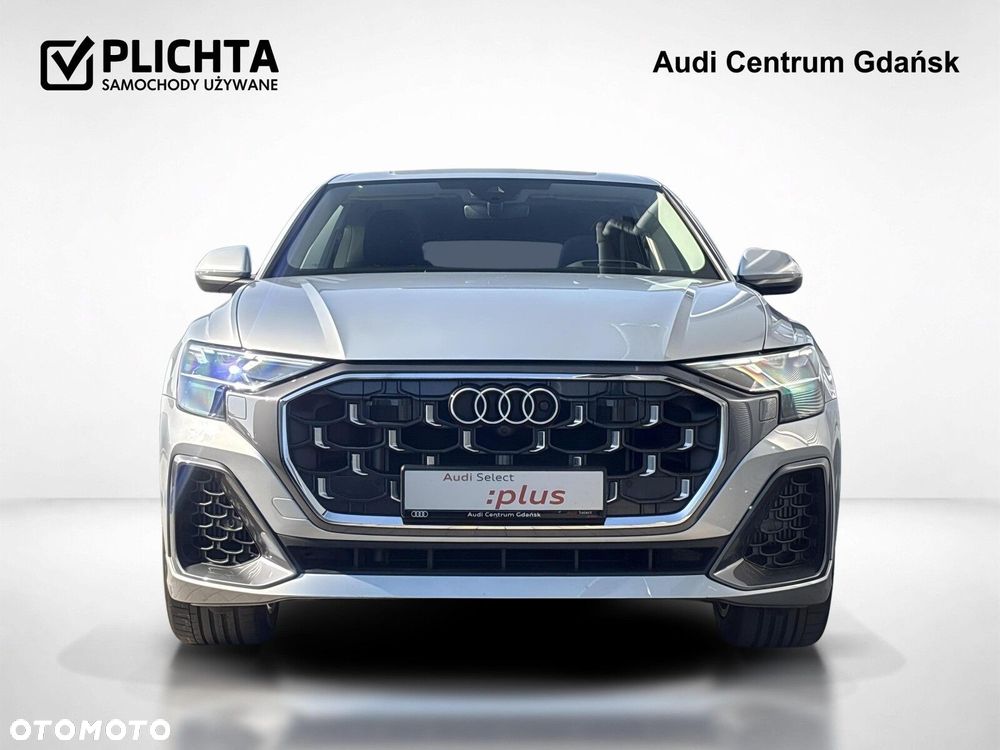 Audi Q8 - 8