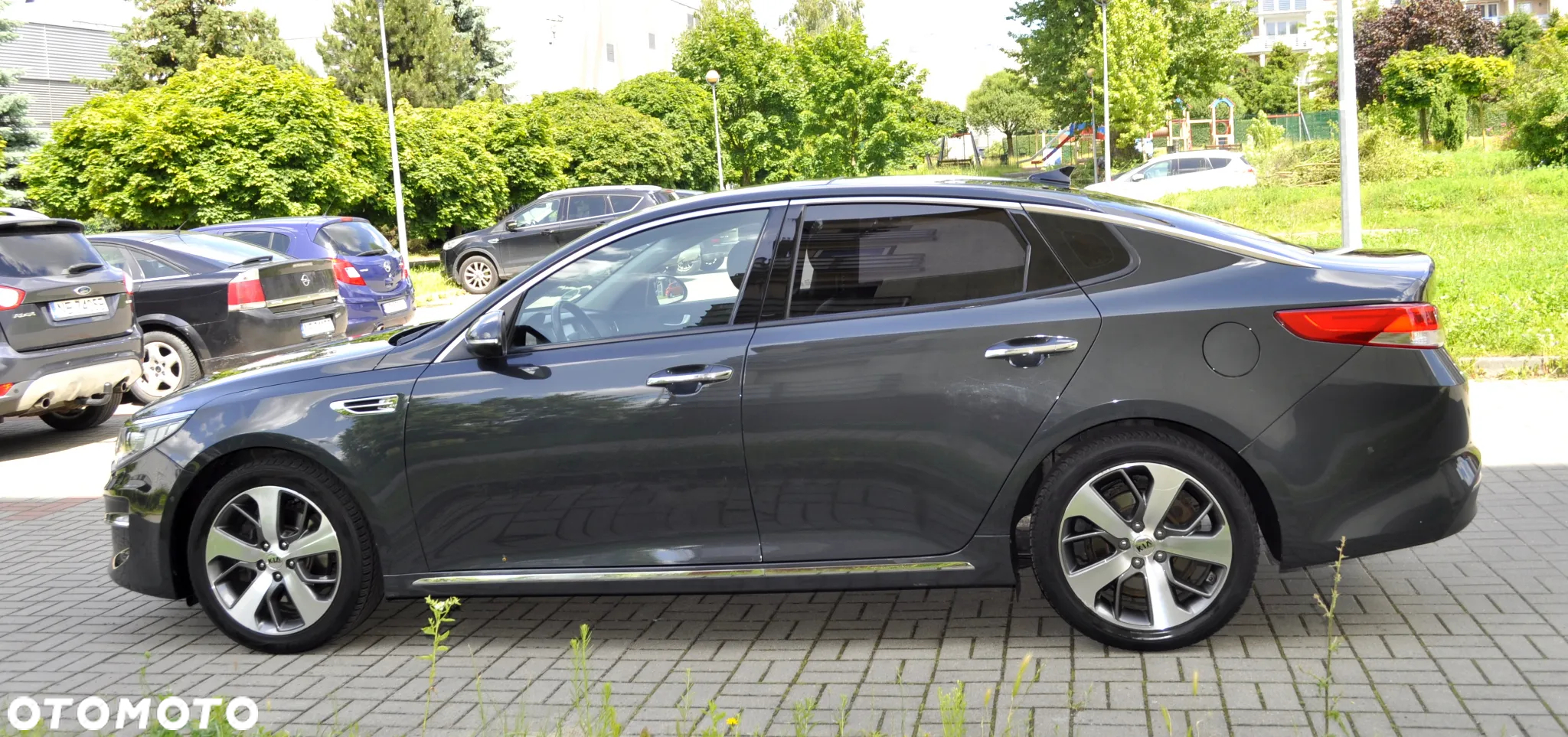 Kia Optima - 7