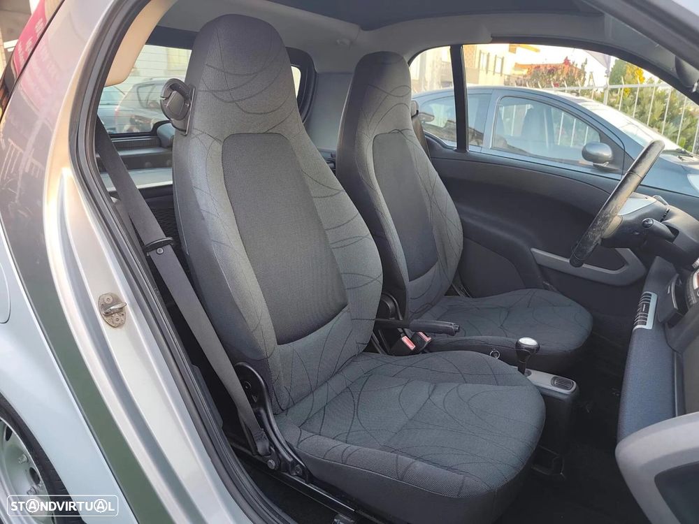Smart ForTwo Coupé 0.8 cdi Passion 54 - 8