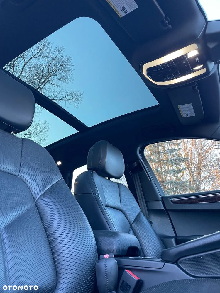 Porsche Macan - 15