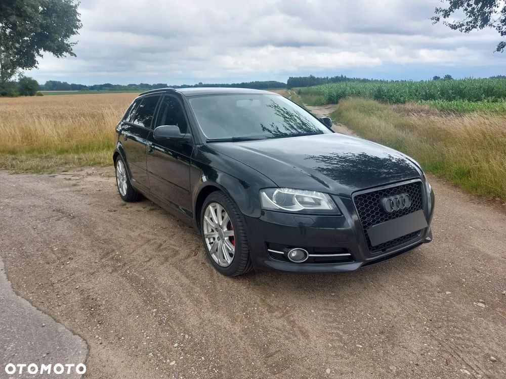 Audi A3 Sportback 2.0 TDI DPF Quattro Ambition - 1