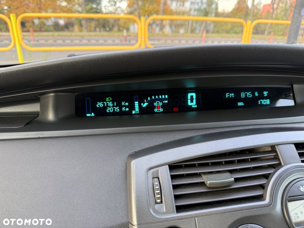 Renault Grand Scenic Gr 2.0 16V Emotion - 11