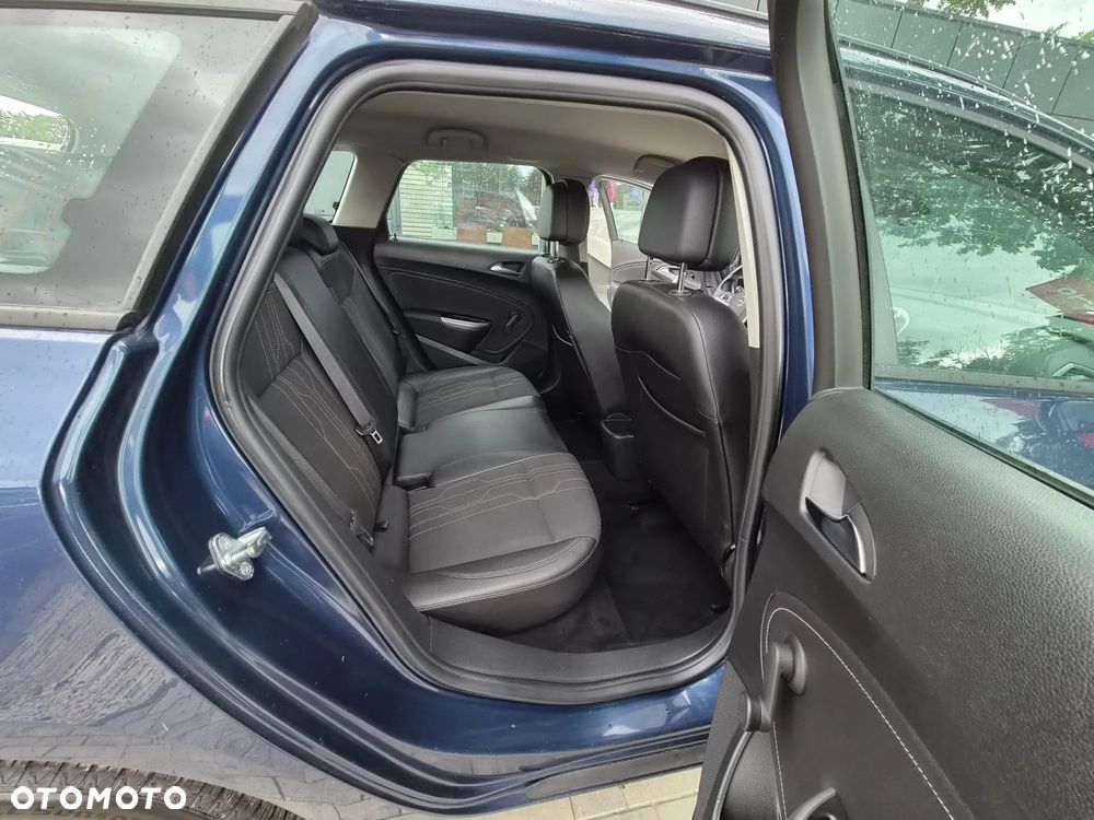 Opel Astra 1.4 Turbo Active - 17