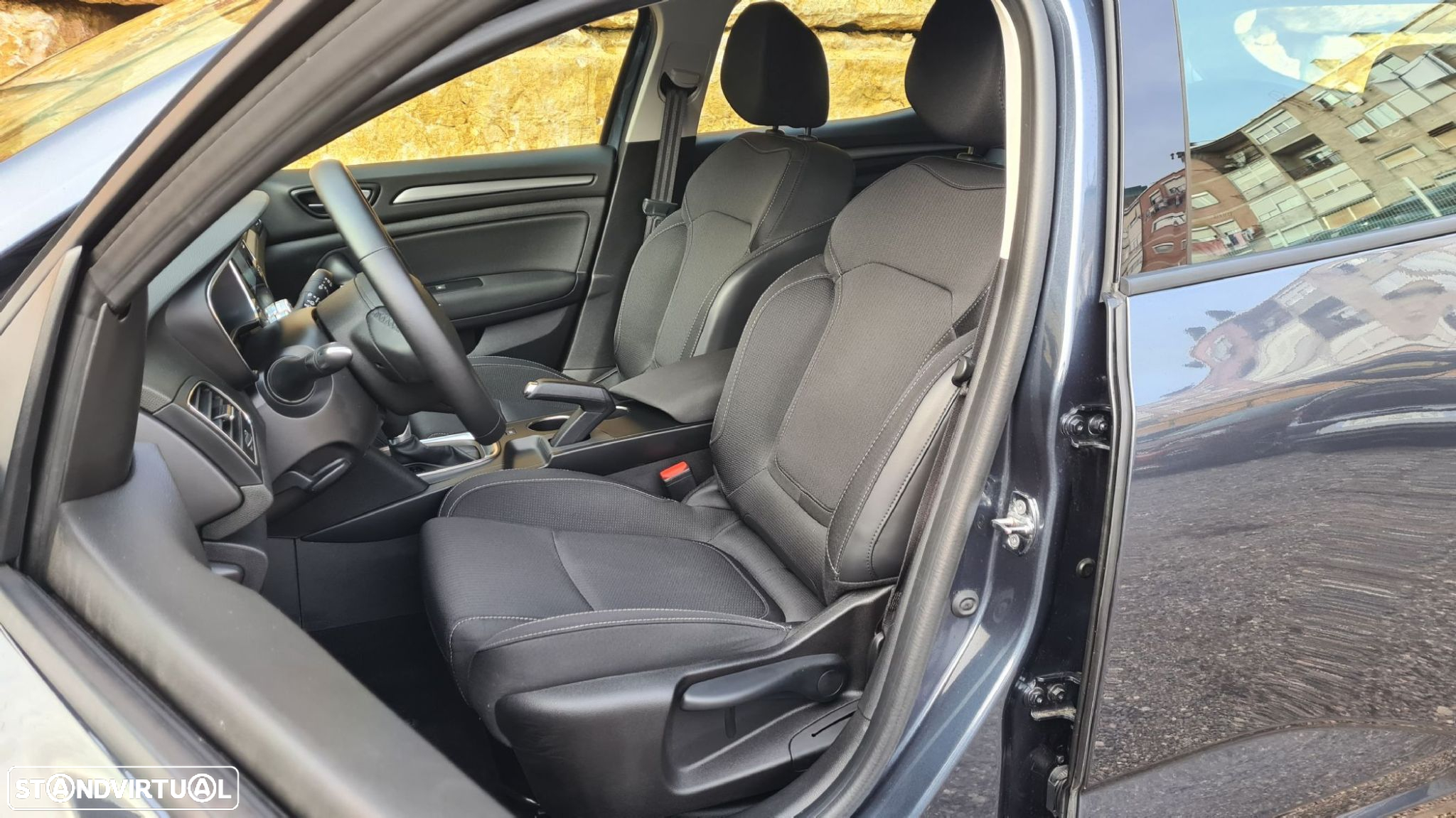 Renault Mégane 1.5 Blue dCi Intens EDC - 38