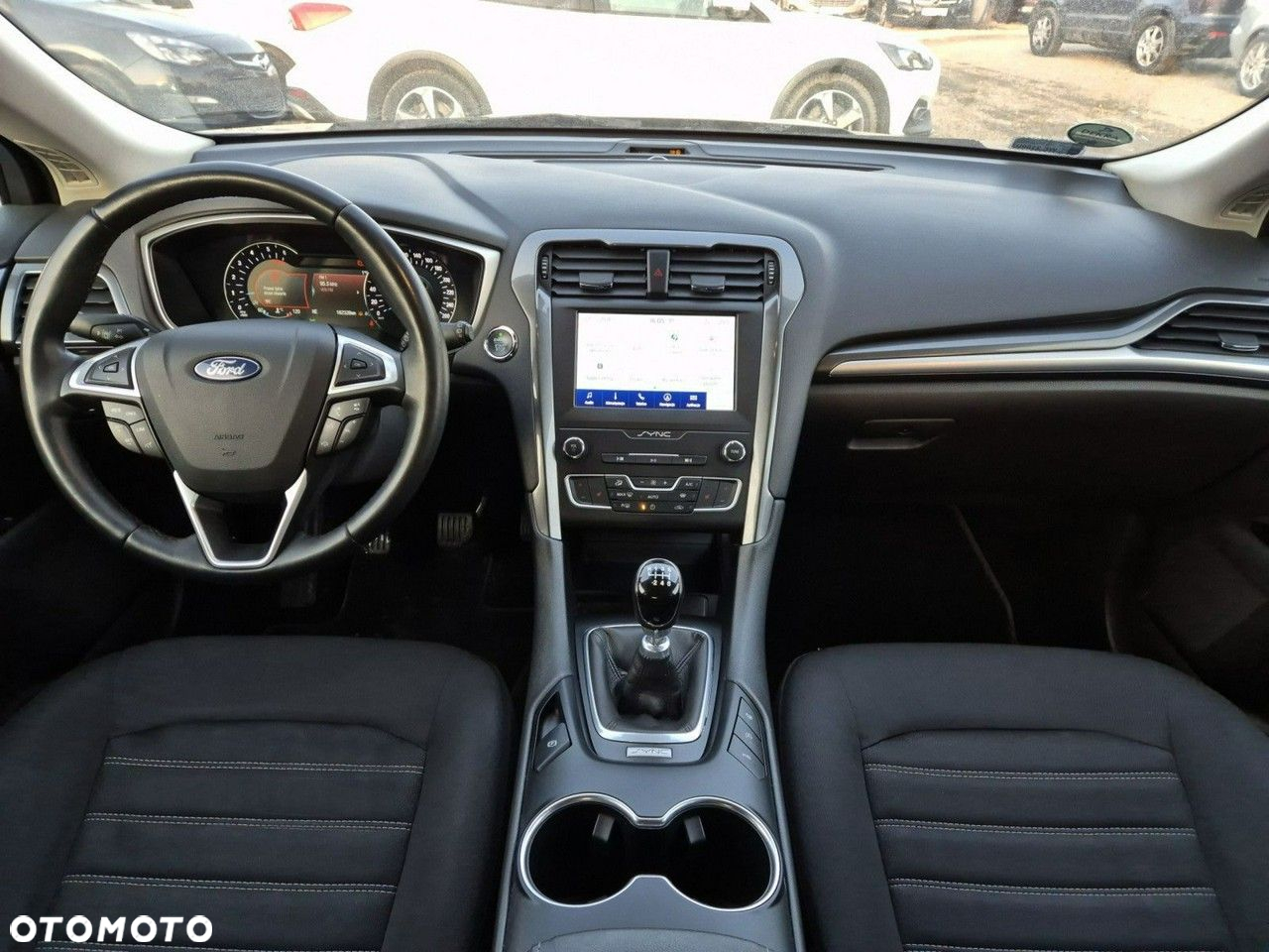 Ford Mondeo - 27