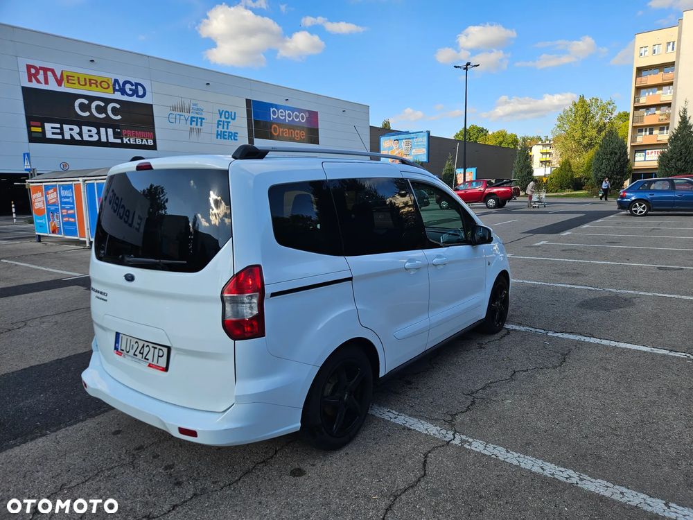 Ford Tourneo Courier ver-1-5-tdci-trend - 23