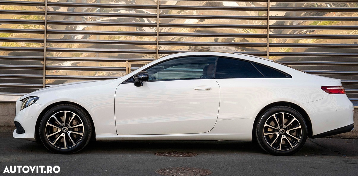 Mercedes-Benz E 400 4Matic Coupe 9G-TRONIC Avantgarde - 4