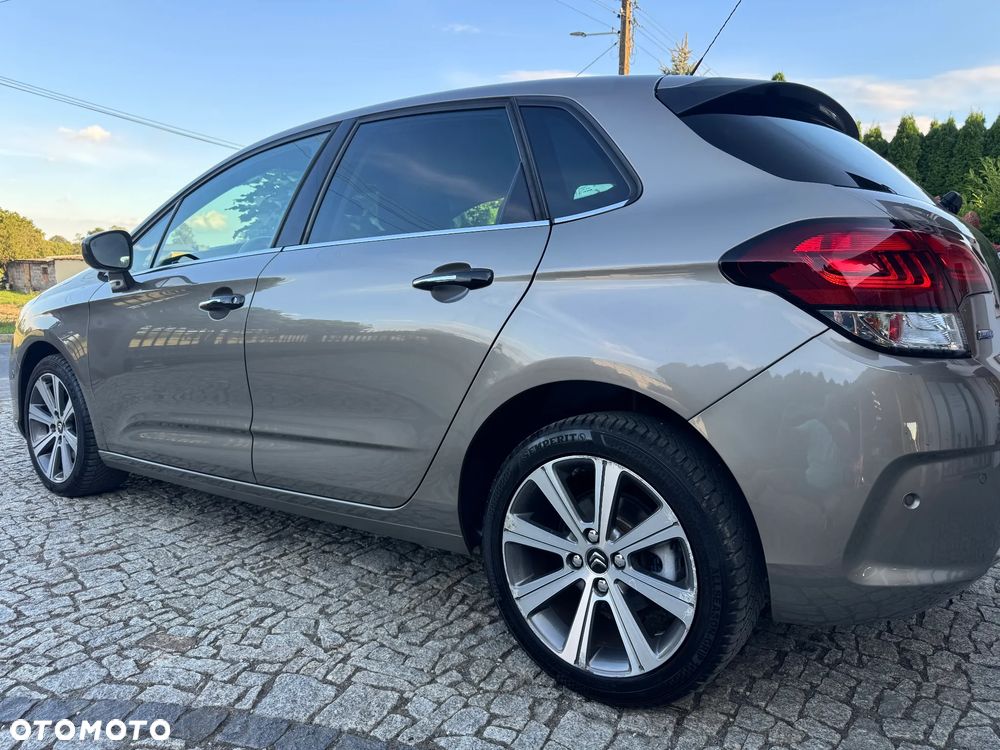 Citroën C4 HDi 150 Exclusive - 10