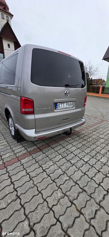 Volkswagen Caravelle - 12