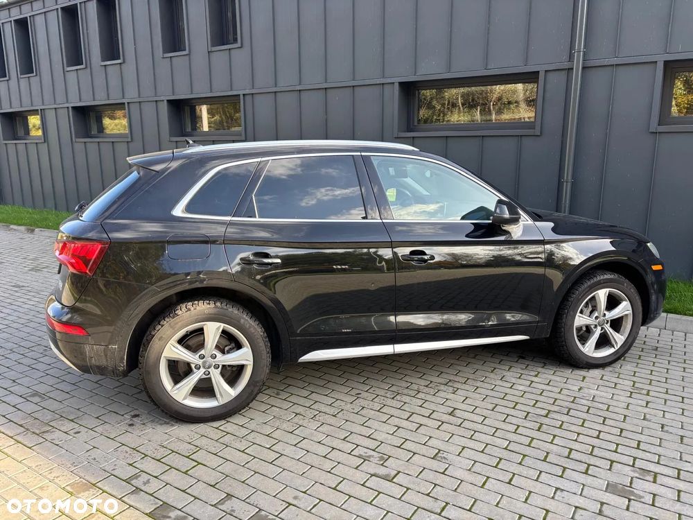 Audi Q5 2.0 TFSI Quattro S tronic design - 4