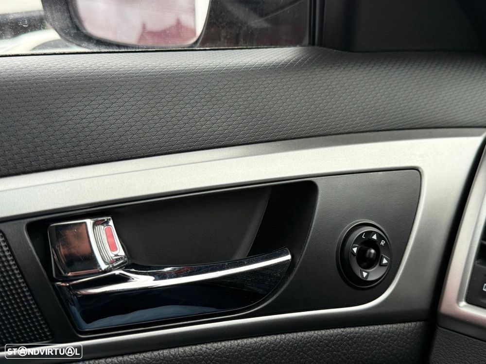 Hyundai Veloster 1.6 blue Style - 34