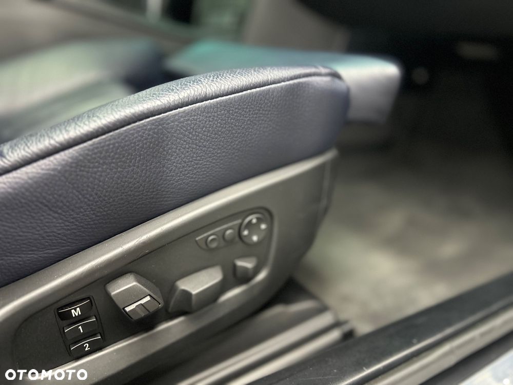 BMW Seria 5 530i Sport-Aut Edition Sport - 25