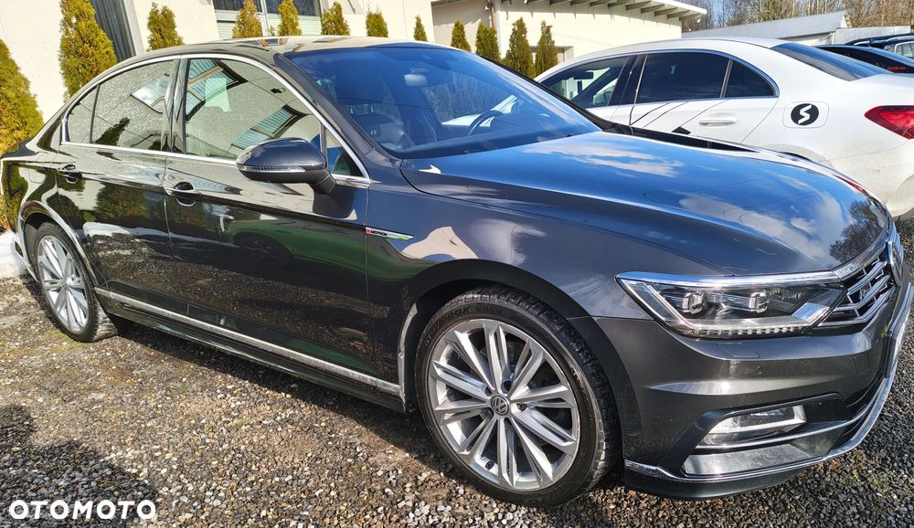Volkswagen Passat - 33